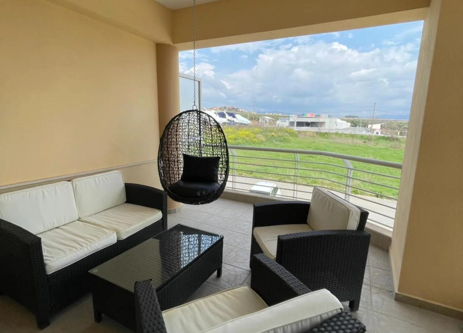 Modern Elegance Apartment In Nea Moudania Chalkidiki Griechenland